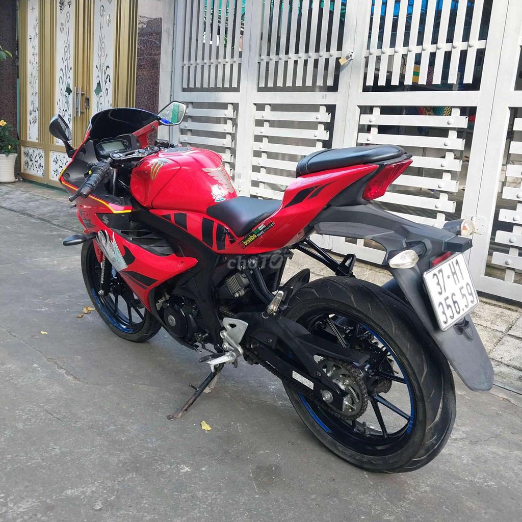 Can ban xe xuzuky gsx abs ngay chu ky giay. Mua bán Xe máy tại Thành phố Biên Hòa Đồng Nai được đăng bởi Trung phạm phát hình 2