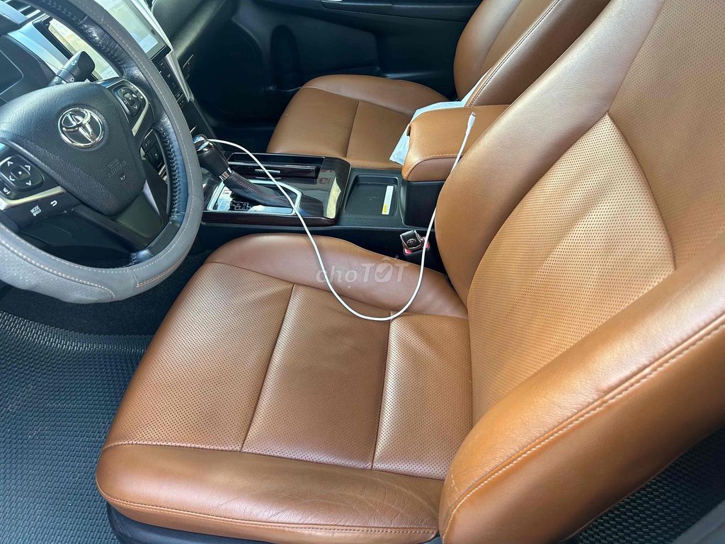 Toyota Camry 2019 2.5Q - 69999 km. Mua bán Ô tô tại Huyện Đông Hưng Thái Bình được đăng bởi Phamquangngoc hình 8