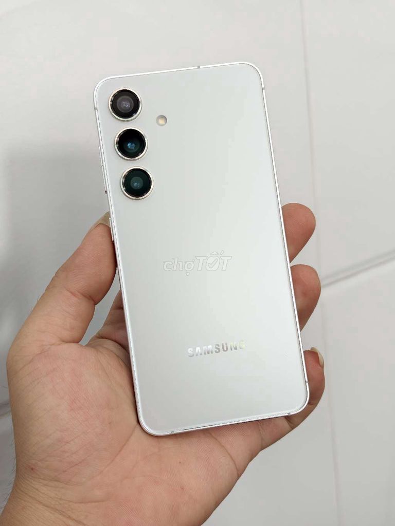 Samsung S24 5G 256Gb Bạc 2 sim. Mua bán Điện thoại tại Quận Bình Tân Tp Hồ Chí Minh được đăng bởi Trần Thanh hình 1