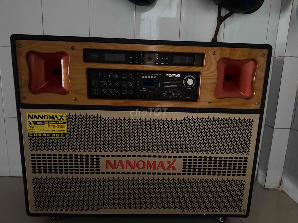 Loa karaoke Nanomax Pro-903 Vàng, Đen. Mua bán Tivi, Âm thanh tại Huyện Phú Tân An Giang được đăng bởi Thái Thanh hình 1