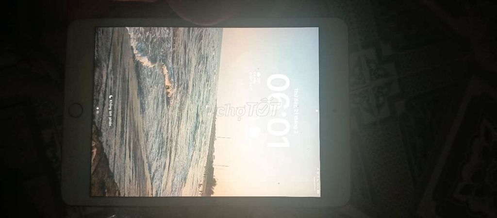Apple iPad Bạc Sắc nét. Mua bán Máy tính bảng tại Huyện Trực Ninh Nam Định được đăng bởi Nguyễn Trọng hình 1