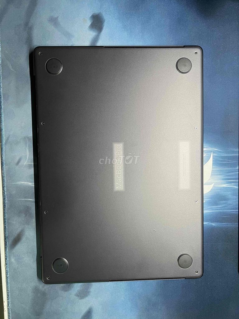 Macbook Pro M3, 18GB/512GB còn bảo hành