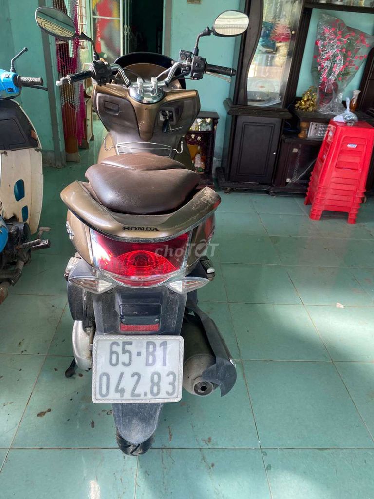 Honda PCX 2012 màu Nâu. Mua bán Xe máy tại Quận Ô Môn Cần Thơ được đăng bởi Cty an tinh phát dat hình 1