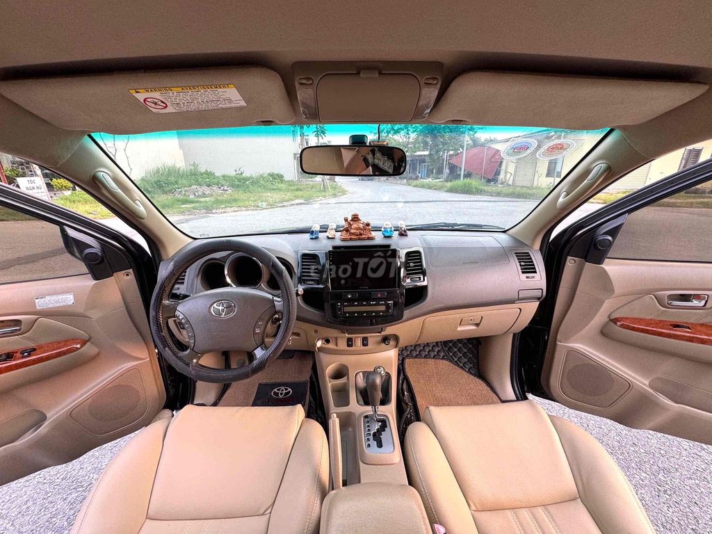 Toyota Fortuner 2010 2.7V 4x4 AT - 170000 km. Mua bán Ô tô tại Huyện Gia Lộc Hải Dương được đăng bởi Nhất Tín Ô Tô Hải Dương hình 9