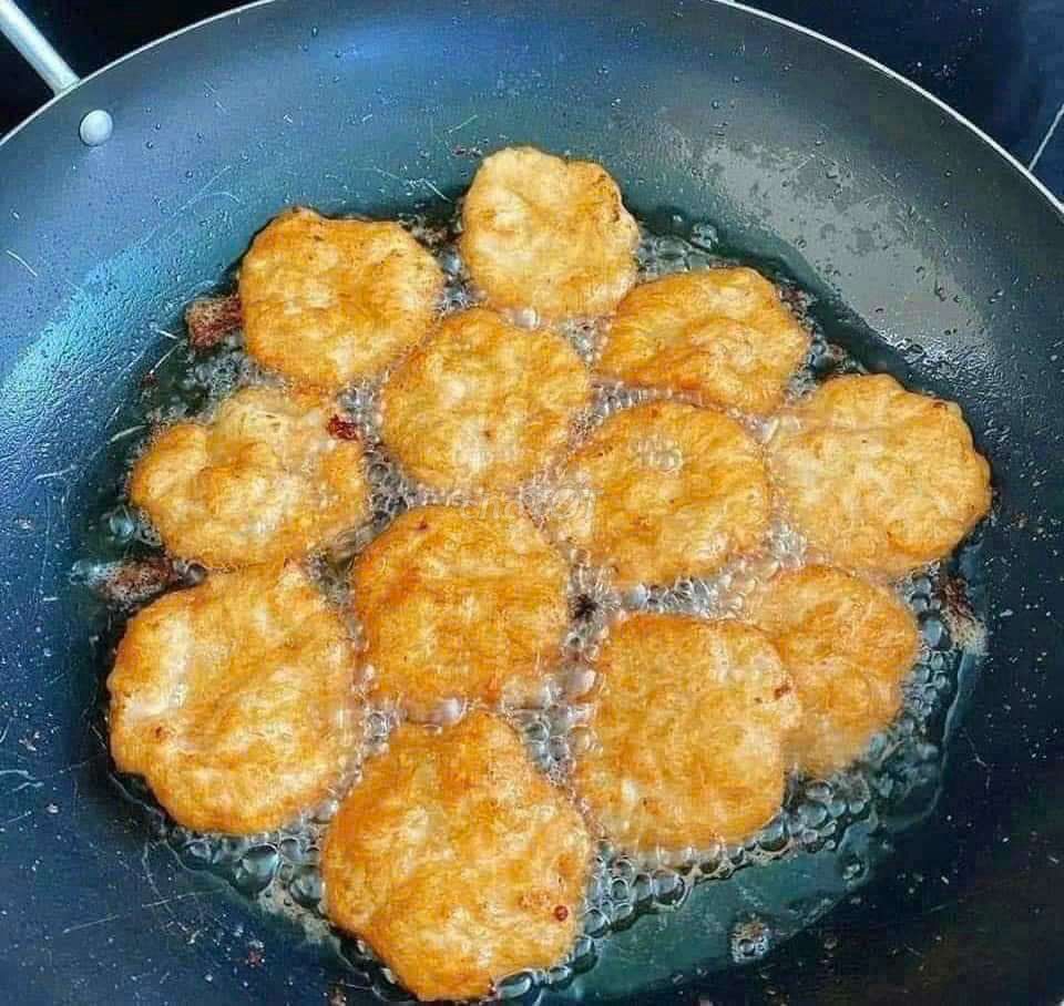 Chả mực Hạ Long 500gr giã tay. Mua bán Đồ ăn, thực phẩm và các loại khác tại Quận Phú Nhuận Tp Hồ Chí Minh được đăng bởi Hà Nhi Cao hình 1