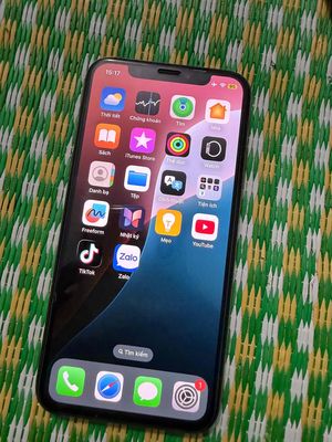 Apple iPhone Xs 64GB Vàng 96%