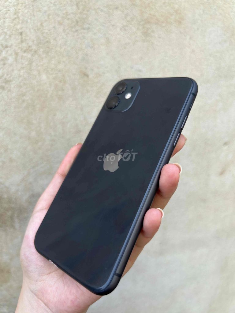Cần bán Apple iPhone 11 64GB Đen LL/A màn zin. Mua bán Điện thoại tại Thành phố Qui Nhơn Bình Định được đăng bởi Gia Long hình 1