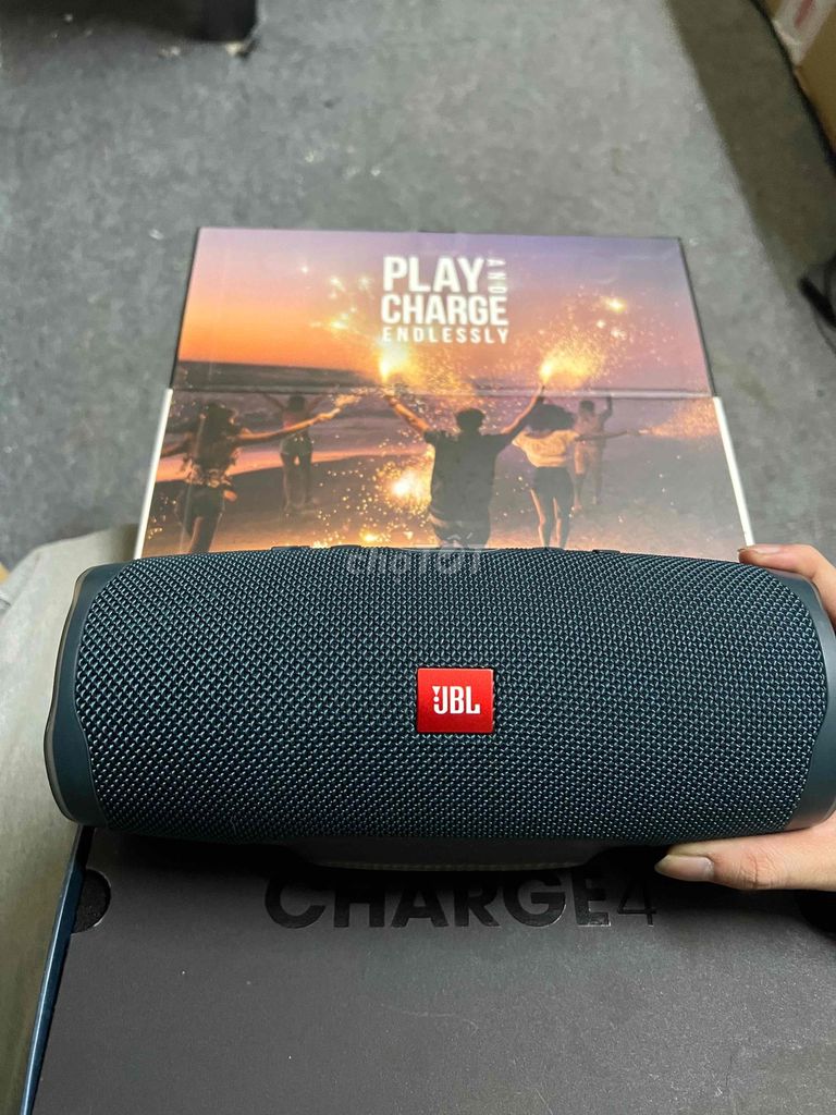 Loa Bluetooth JBL Charge 4 Xanh. Mua bán Tivi, Âm thanh tại Quận 12 Tp Hồ Chí Minh được đăng bởi Bảo hình 1