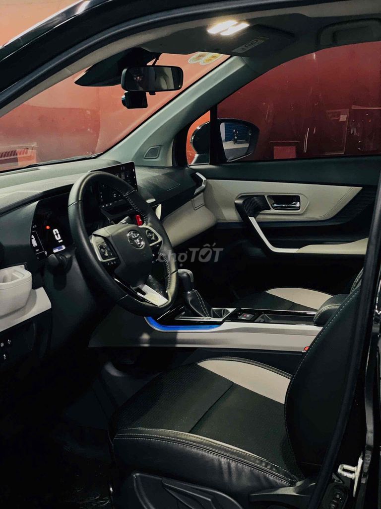 Toyota Veloz Cross 2022 CVT Top - 28000 km. Mua bán Ô tô tại Huyện Hóc Môn Tp Hồ Chí Minh được đăng bởi Kavin tran hình 6