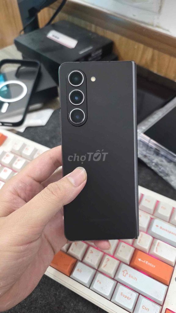 Samsung Galaxy Z Fold5 256GB Đen. Mua bán Điện thoại tại Huyện Nhơn Trạch Đồng Nai được đăng bởi TL Akr hình 1