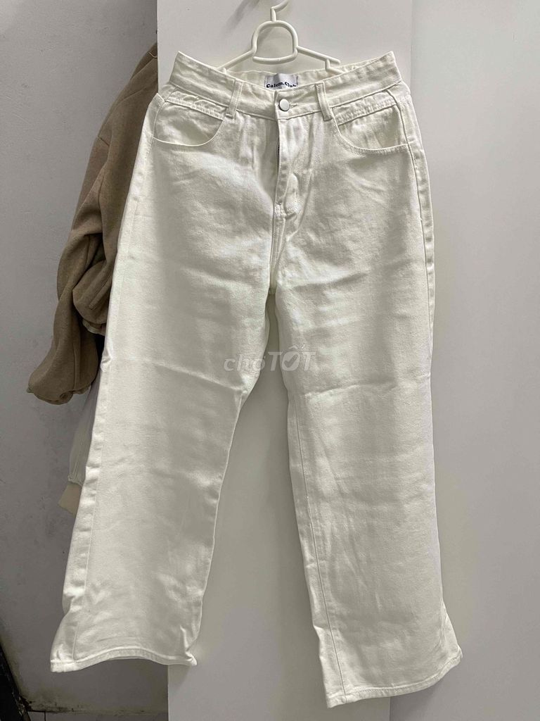 Quần jean Calem Club Trắng. Mua bán Quần áo tại Quận Hà Đông Hà Nội được đăng bởi Nguyễn Minh Quân hình 1