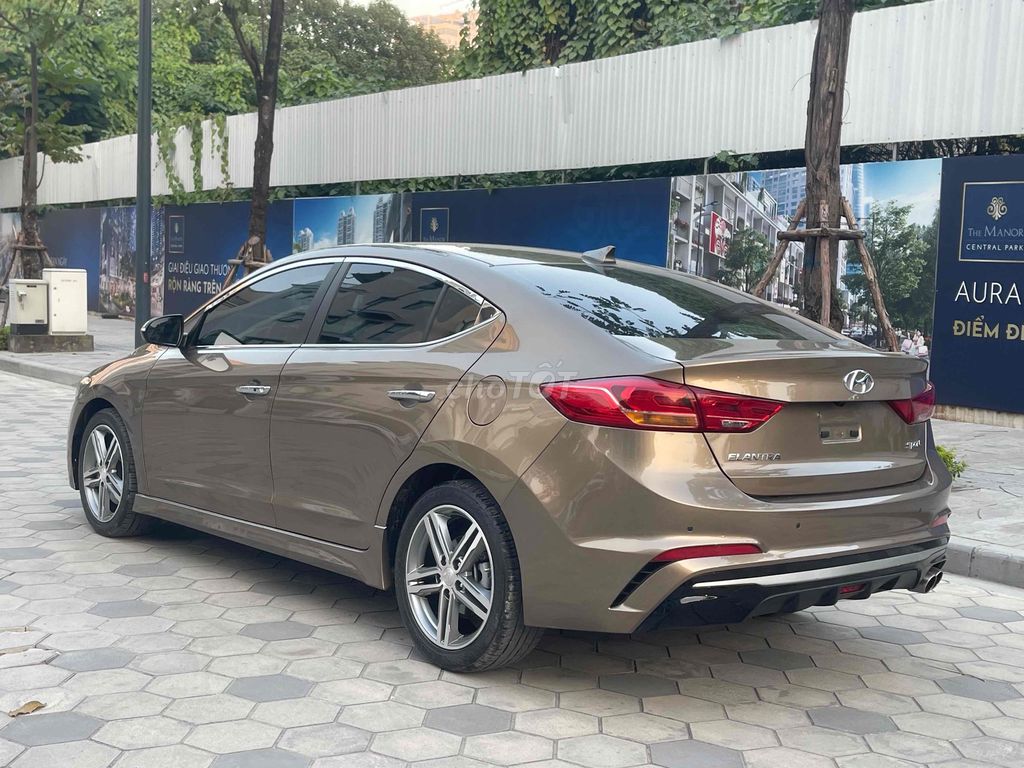 Cần Bán Hyundai Elantra 2019 1.6AT Sport Tubo. Mua bán Ô tô tại Quận Hoàng Mai Hà Nội được đăng bởi Anh Tuy hình 5