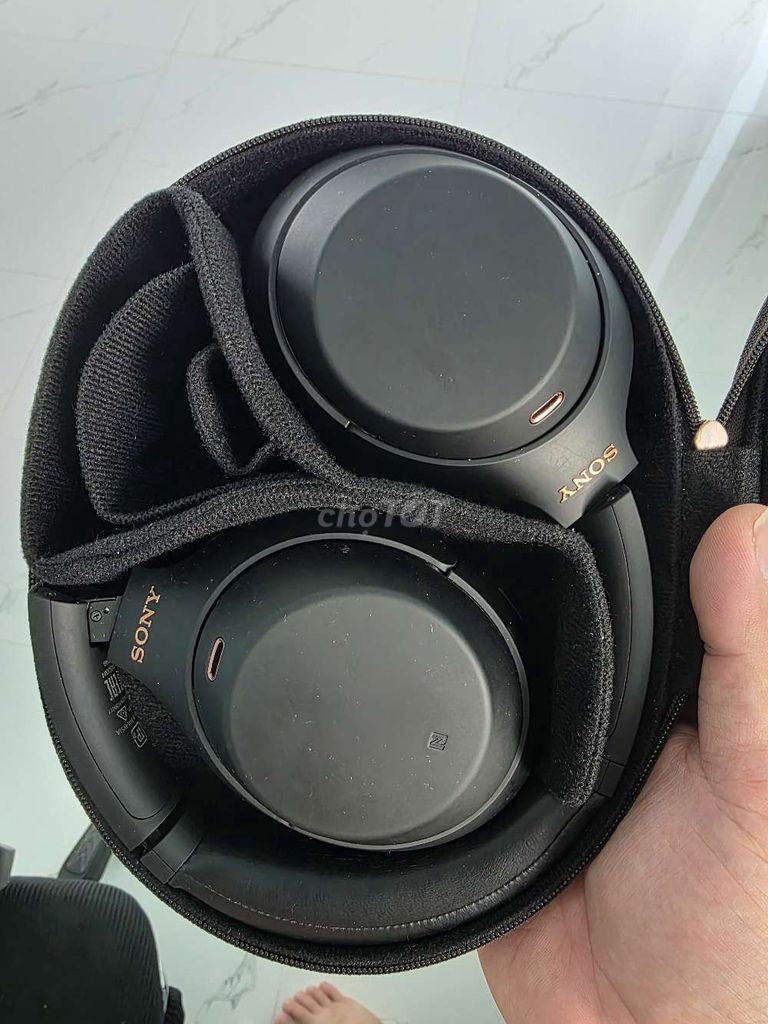 Tai nghe Sony WH-1000XM4 Đen Đã sử dụng. Mua bán Tivi, Âm thanh tại Quận 8 Tp Hồ Chí Minh được đăng bởi Hữu Nghiệp hình 1