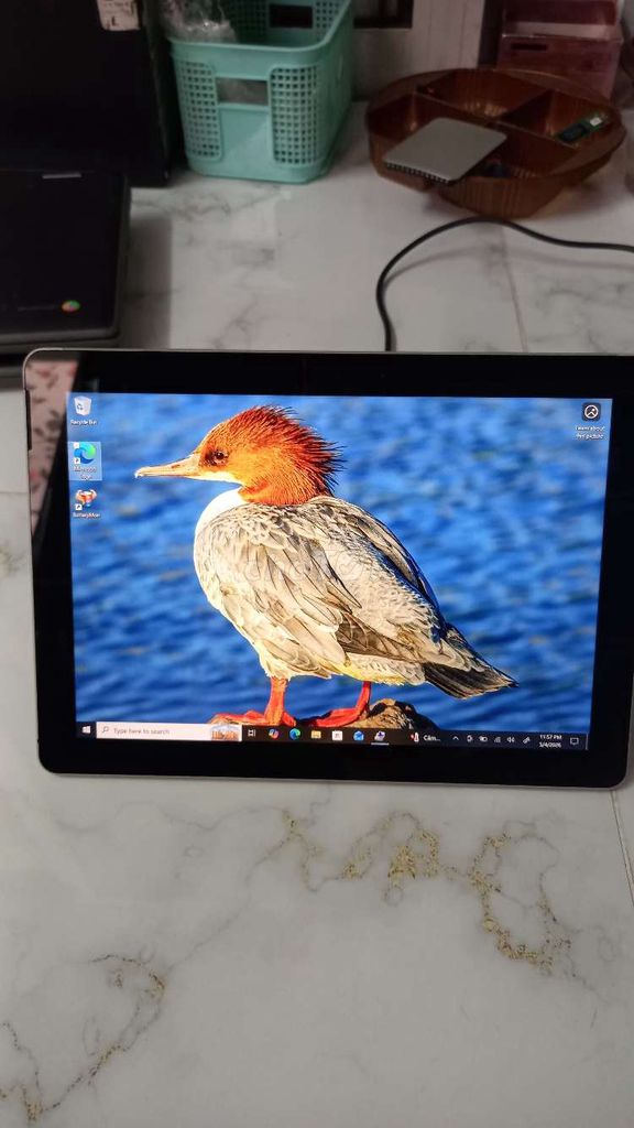 loptop 2 trong 1  Microsoft Surface 8GB/128GB. Mua bán Máy tính bảng tại Huyện Nhà Bè Tp Hồ Chí Minh được đăng bởi nguyên văn năm  hình 1