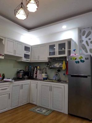 CHO THUÊ CUỐI THÁNG Ở CC 8X ĐẦM SEN 1PN 6TR5/THÁNG LIÊN HỆ