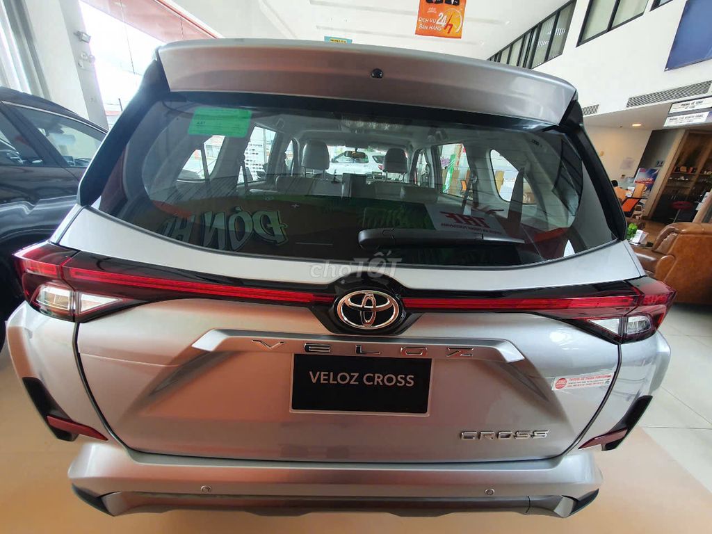 Toyota Veloz Cross 2025  GIAO XE TOÀN QUỐC. Mua bán Ô tô tại Huyện Bình Chánh Tp Hồ Chí Minh được đăng bởi TRANGTRAN TOYOTA AN THÀNH hình 3