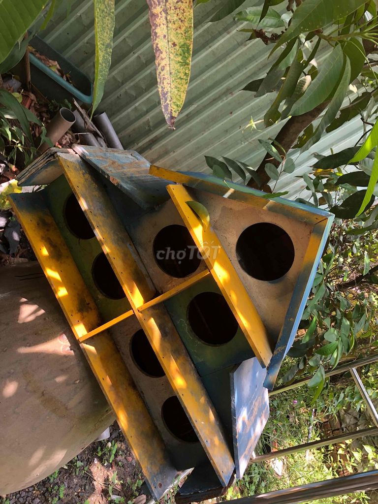 Chuồng chim Bồ câu Gỗ 3 tầng Vàng Xanh. Mua bán Phụ kiện, Thức ăn, Dịch vụ tại Huyện Hóc Môn Tp Hồ Chí Minh được đăng bởi Võ Nhân hình 1