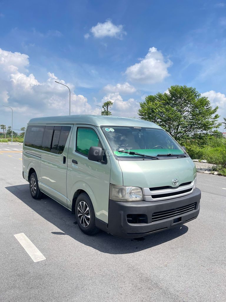 Toyota Hiace 2010 tải van 3 chỗ - 10000 km. Mua bán Ô tô tại Huyện Đông Anh Hà Nội được đăng bởi siêu thị ô tô Nhật Bắc hình 2