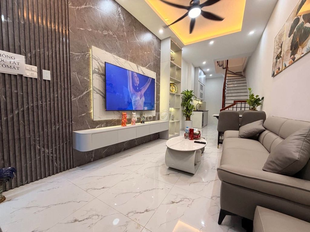 Bán nhà 5 tầng Khương Trung, ô tô qua, full nội thất