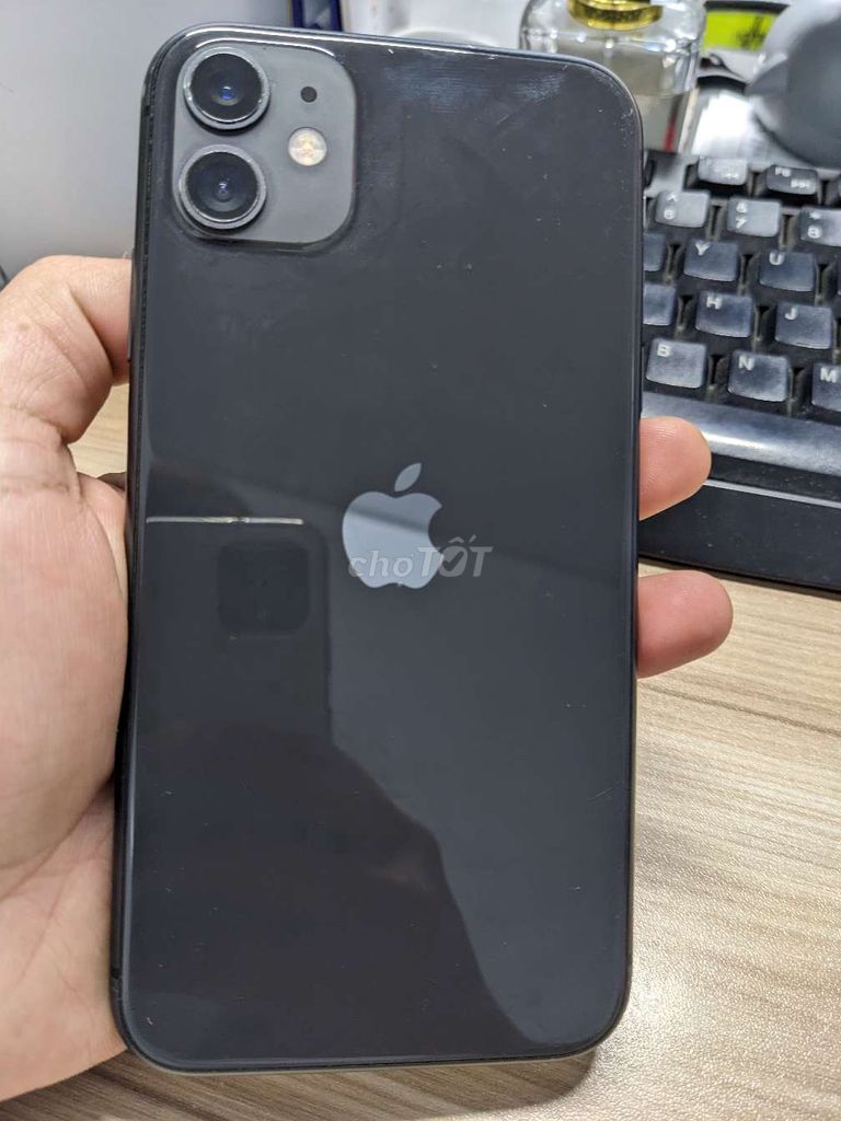Apple iPhone 11  lock 64GB Đen. Mua bán Điện thoại tại Huyện Mỏ Cày Nam Bến Tre được đăng bởi TRONG hình 1