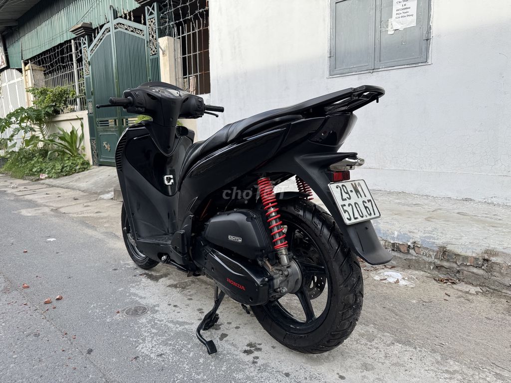 Bán xe SH 2016 mới spa độ đèn tại Hà Nội. Mua bán Xe máy tại Huyện Thanh Trì Hà Nội được đăng bởi Ninh Tran hình 3