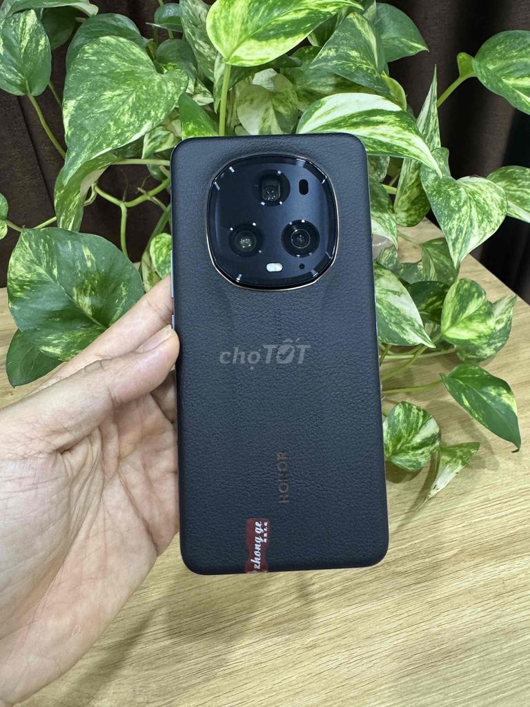 Honor Magic 5 Ultimate Đen 16/512GB CÓ COD - GÓP. Mua bán Điện thoại tại Quận Hoàng Mai Hà Nội được đăng bởi Gia Vinh hình 1