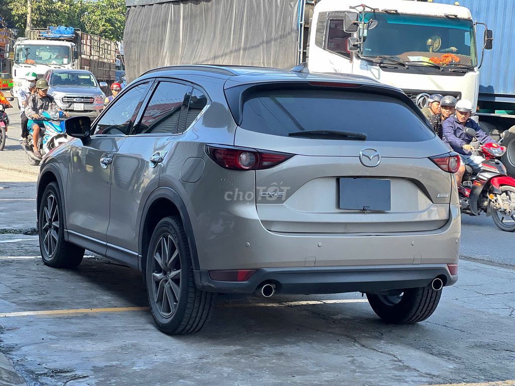 Mazda CX-5 2.5 AT 2WD 2017 (Form mới) -70000km. Mua bán Ô tô tại Thành phố Dĩ An Bình Dương được đăng bởi Siêu Thị Ô Tô Bình Dương  hình 4