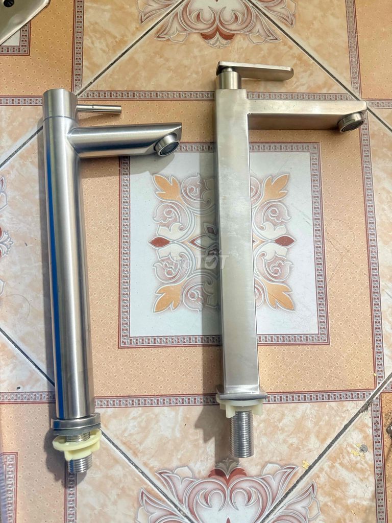 Vòi lavabo Inox 304 Tròn Mới 100%. Mua bán Thiết bị vệ sinh, nhà tắm tại Quận Gò Vấp Tp Hồ Chí Minh được đăng bởi Xuan Thu hình 1