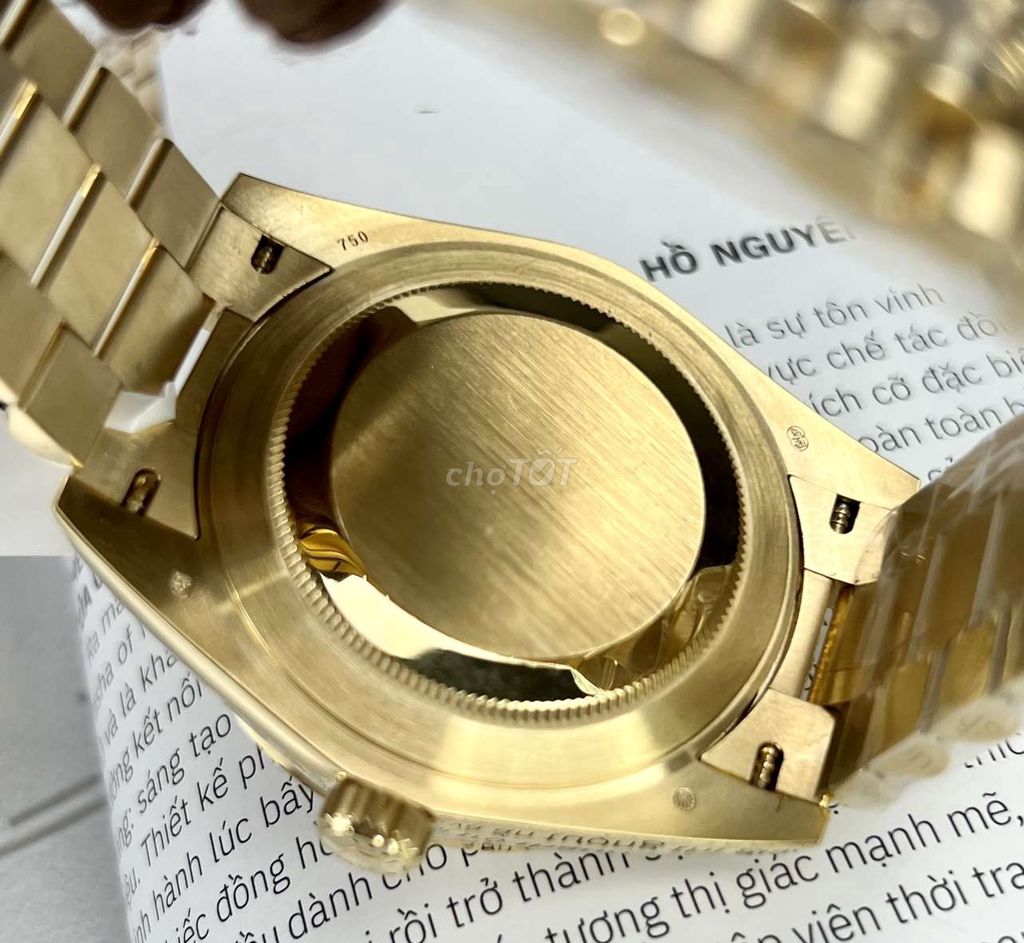 Đồng hồ rô lếch chế tác bọc vàng máy thụy sỹ