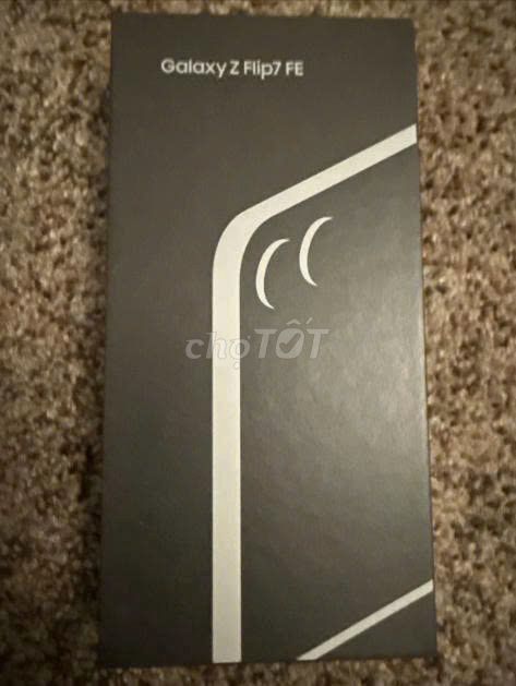 Samsung Galaxy Z Flip7 FE 128GB Trắng còn bảo hành. Mua bán Điện thoại tại Huyện Hòa Vang Đà Nẵng được đăng bởi Ngoc Tan Tran hình 1