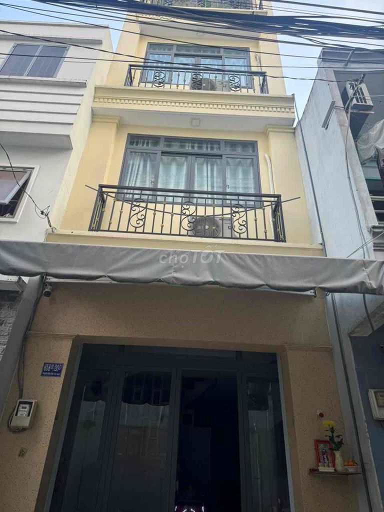 Nhà Hẻm 658m Phạm Văn Chí . P8 . Q6