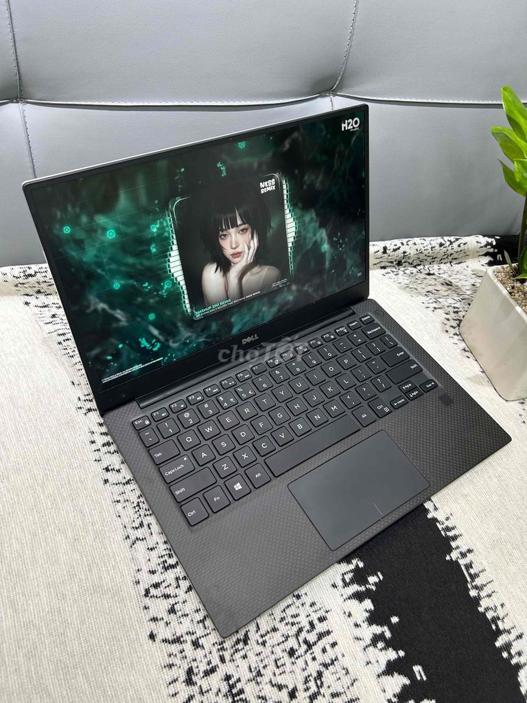 Dell XPS 13 9350 i5 Ram 8GB SSD 256GB màn 13.3in. Mua bán Laptop tại Quận Tân Bình Tp Hồ Chí Minh được đăng bởi Laptop YG hình 1