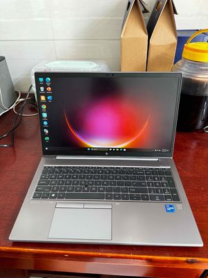 HP ZBook Firefly G8 Workstation