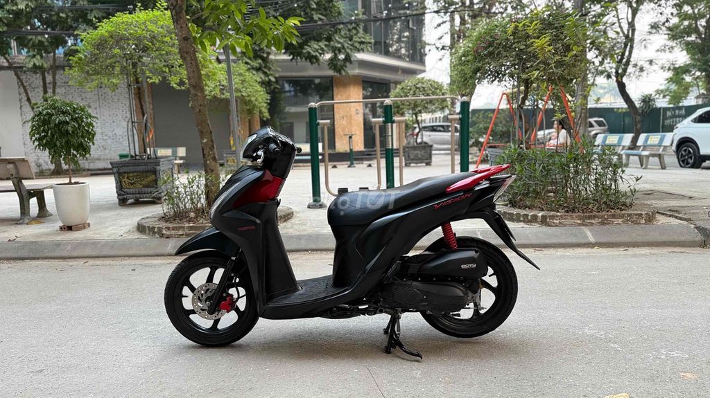 Vision đen nhám biển Hà Nội. Mua bán Xe máy tại Quận Bắc Từ Liêm Hà Nội được đăng bởi XE MÁY ÁNH QUÂN hình 2