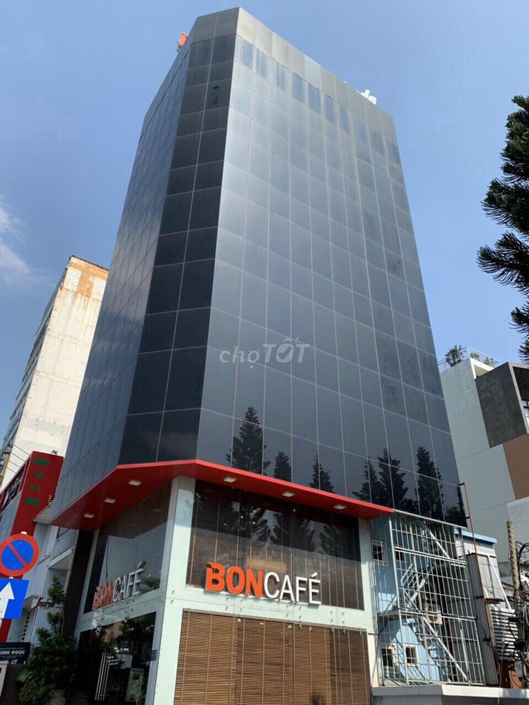 HIẾM Building 8 tầng góc 2 Mặt tiền Nguyễn Thị Thập gần LOTTLE MART