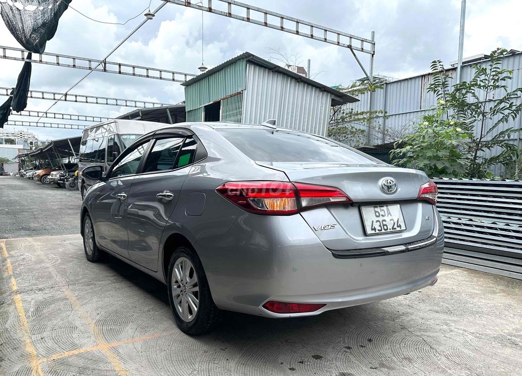 Toyota Vios 1.5G CVT 2020 - 86000km. Mua bán Ô tô tại Quận Bình Tân Tp Hồ Chí Minh được đăng bởi Lê Văn hình 4