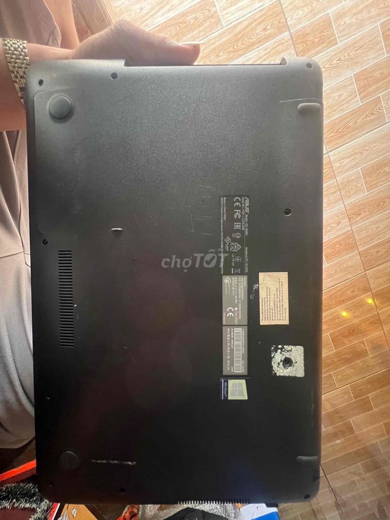 1 c Asus K555L + i5 thế hệ  + card 2gb + 4gb ram. Mua bán Laptop tại Quận Bình Tân Tp Hồ Chí Minh được đăng bởi Duy hình 1