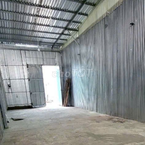 Cho thuê kho xưởng Quận 7 DT 120m2 đường Phạm Hữu Lầu  PCCC chuẩn