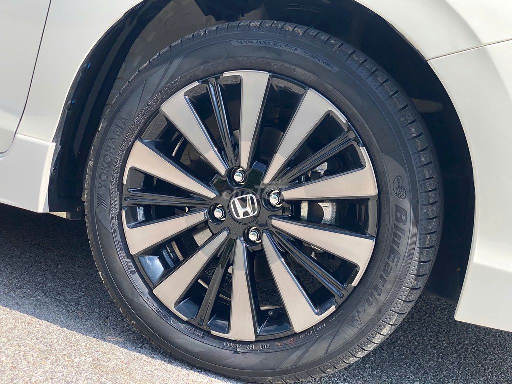 Honda City 2025 RS 1.5 AT - 8700 km. Mua bán Ô tô tại Thành phố Thanh Hóa Thanh Hóa được đăng bởi Phạm Long MC Luxury Car hình 7