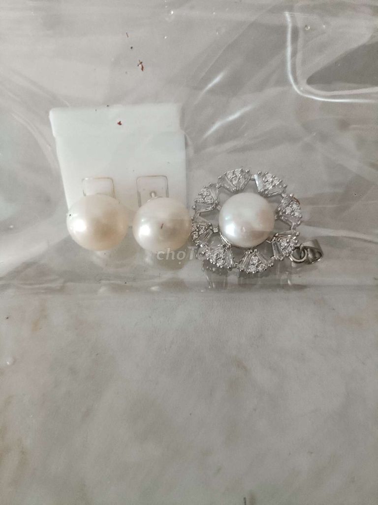 Bộ trang sức Nữ Bạc Ngọc trai. Mua bán Phụ kiện thời trang khác tại Quận Ngũ Hành Sơn Đà Nẵng được đăng bởi ly lưu hình 1