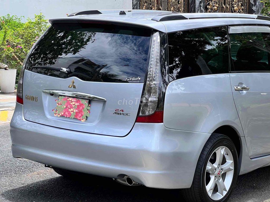 Mitsubishi Grandis sx 2009 xe trùm mền cực chất!. Mua bán Ô tô tại Quận 6 Tp Hồ Chí Minh được đăng bởi Phong hình 3