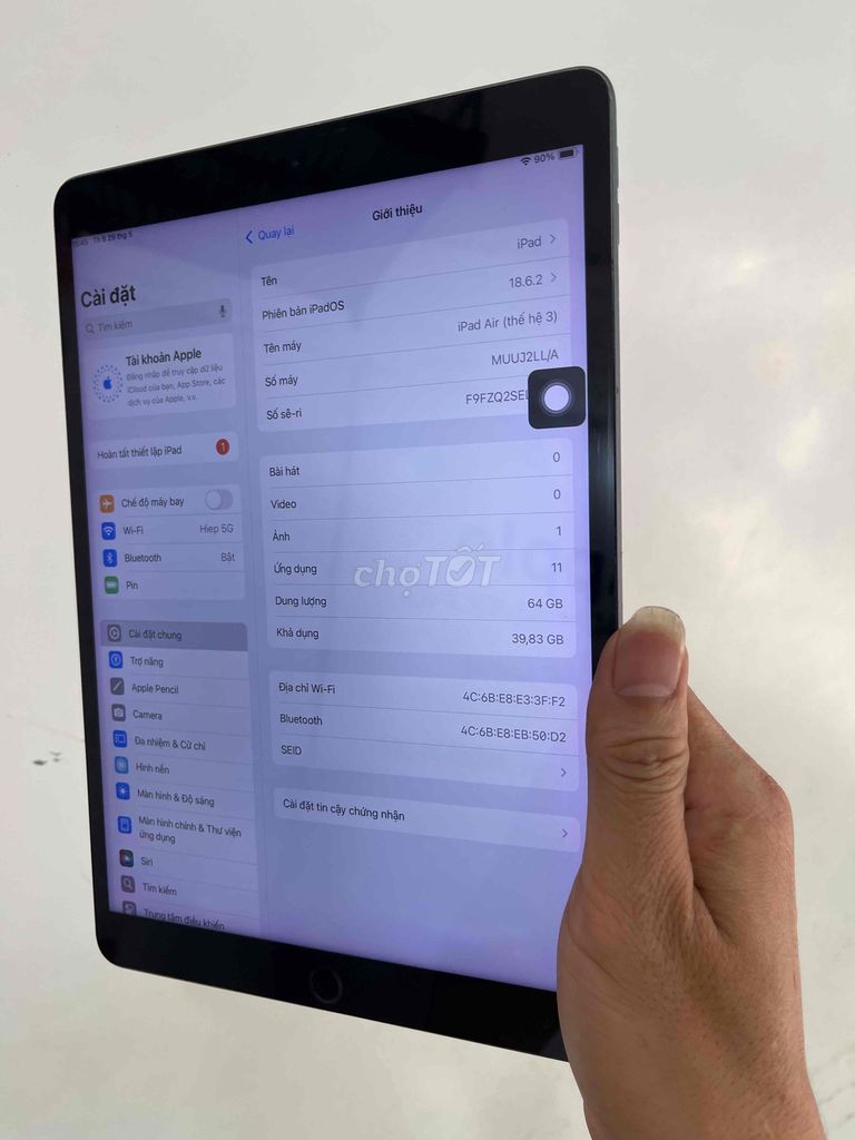 Air 3 64GB k vân wifi máy dùng ok pin tốt sài ok. Mua bán Máy tính bảng tại Quận Hải Châu Đà Nẵng được đăng bởi phan văn hiệp hình 1