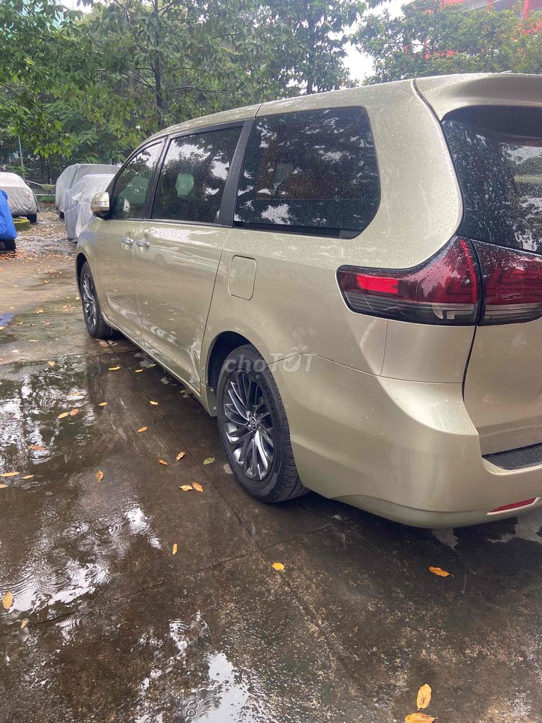 Toyota Sienna 2010 - 125000 km chính chủ nhập Mỹ. Mua bán Ô tô tại Thành phố Biên Hòa Đồng Nai được đăng bởi nguyễn hồng sơn hình 3