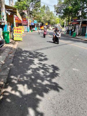 Cần bán Mặt tiền Huỳnh dân sanh khu sầm Uất nhất Long Bình. Mua bán nhà ở tại Thành phố Biên Hòa Đồng Nai được đăng bởi Thổ Sinh 