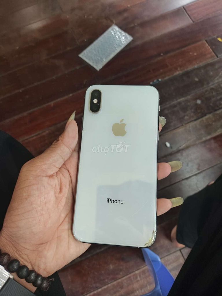 Apple iPhone Xs 64GB Trắng Đã sử dụng. Mua bán Điện thoại tại Thành phố Dĩ An Bình Dương được đăng bởi Nguyễn Quang Khánh hình 1