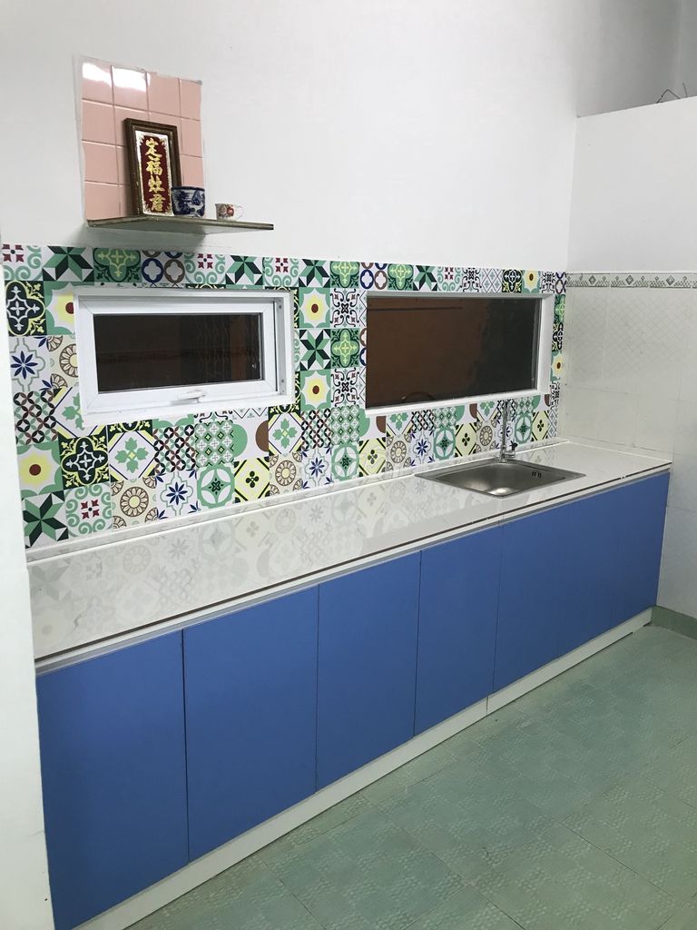 Nhà 1 lầu đúc, 4.4m  x 17m,Dt đất: 70m2, 2PN, 2WC, hẻm ôtô 10m Tân Hoá