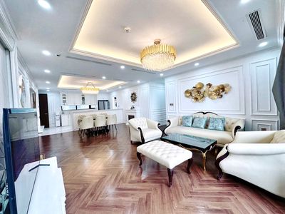 CHO THUÊ CĂN GÓC TẦNG TRUNG FULL NỘI THẤT CAO CẤP CC DOLPHIN PLAZA