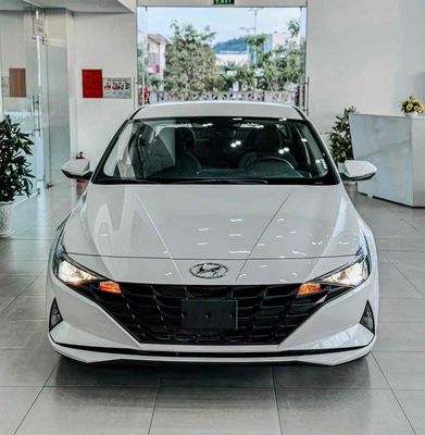 Hyundai Elantra 2024 - Khuyến mãi lên đến 50 triêu