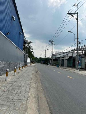 cần bán nhà mặt tiền đường nguyễn thị đành. Mua bán nhà ở tại Huyện Hóc Môn Tp Hồ Chí Minh được đăng bởi phạm Ngọc sơn