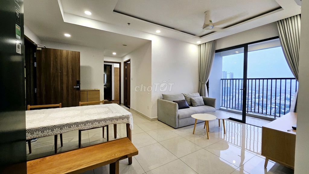 Cho thuê Căn hộ Rivana 2PN, căn góc, nội thất đầy đủ, giá 9.5tr